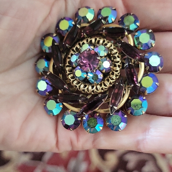 Aurora Borealis And Navette Rhinestone Vintage Brooch - Picture 2 of 4